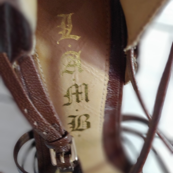 LAMB Brown leather strappy ruffle heels - Picture 2 of 11